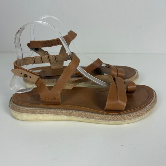 Sanuk Vazon Sustainasoles Strappy Sandals Tan Leather 8 - Picture 1 of 6